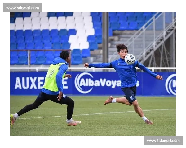 聚焦足球体育装备科技创新与专业训练全面升级趋势与市场发展洞察